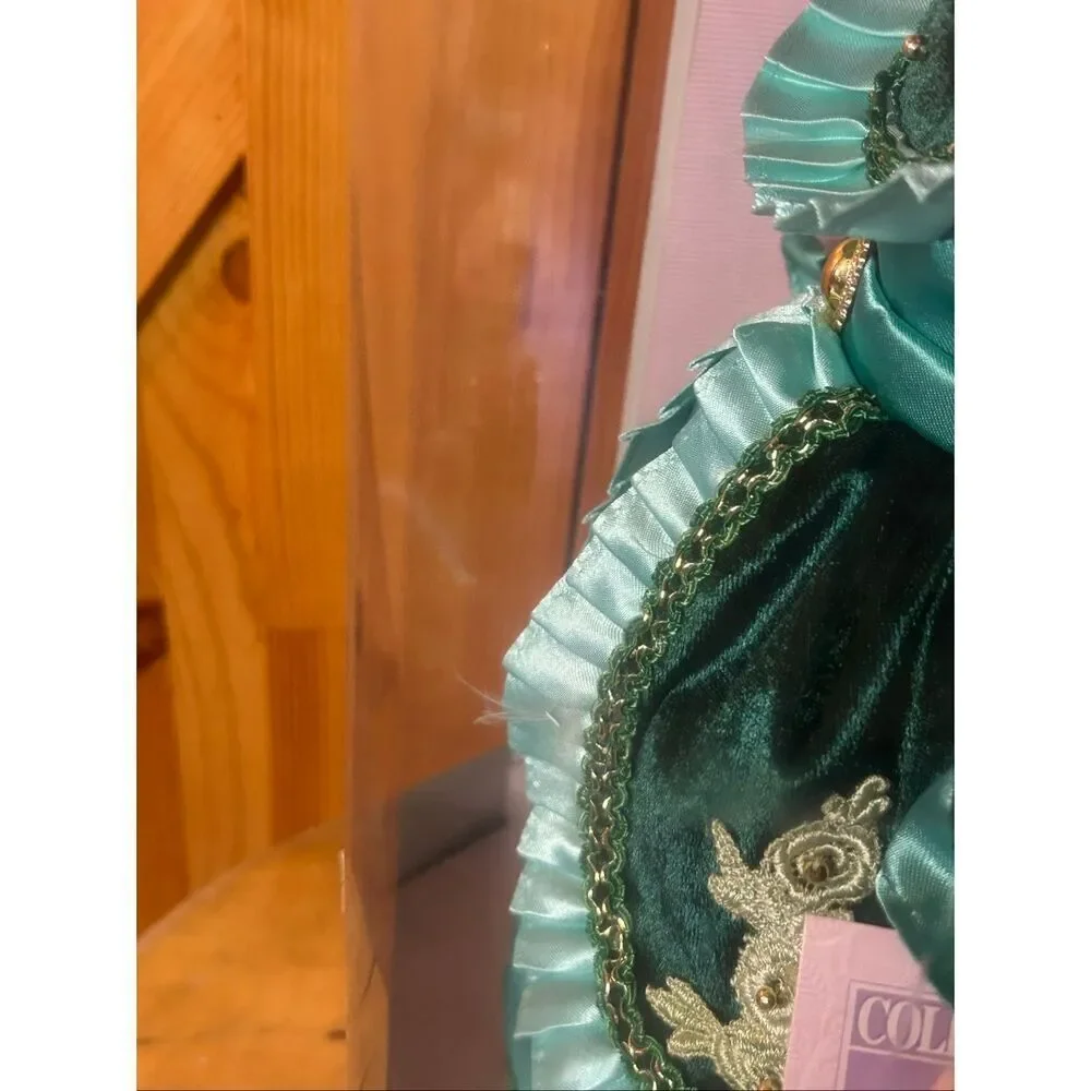 Vtg Collectible Memories Genuine Porcelain Doll  Margaret (5745)